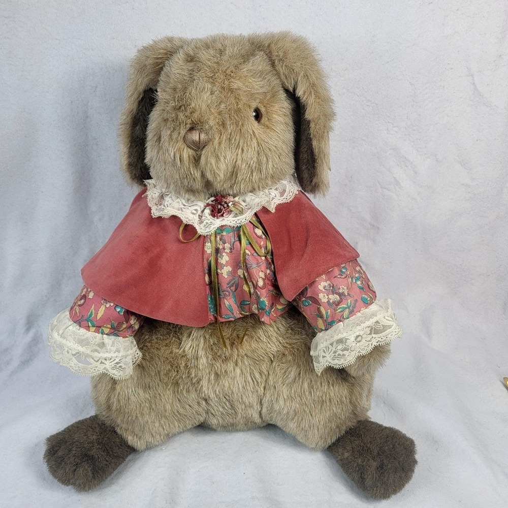 1985 Gund Collectors Classic 19" Sitting Easter Spring Granny Bunny Rabbit Plush
